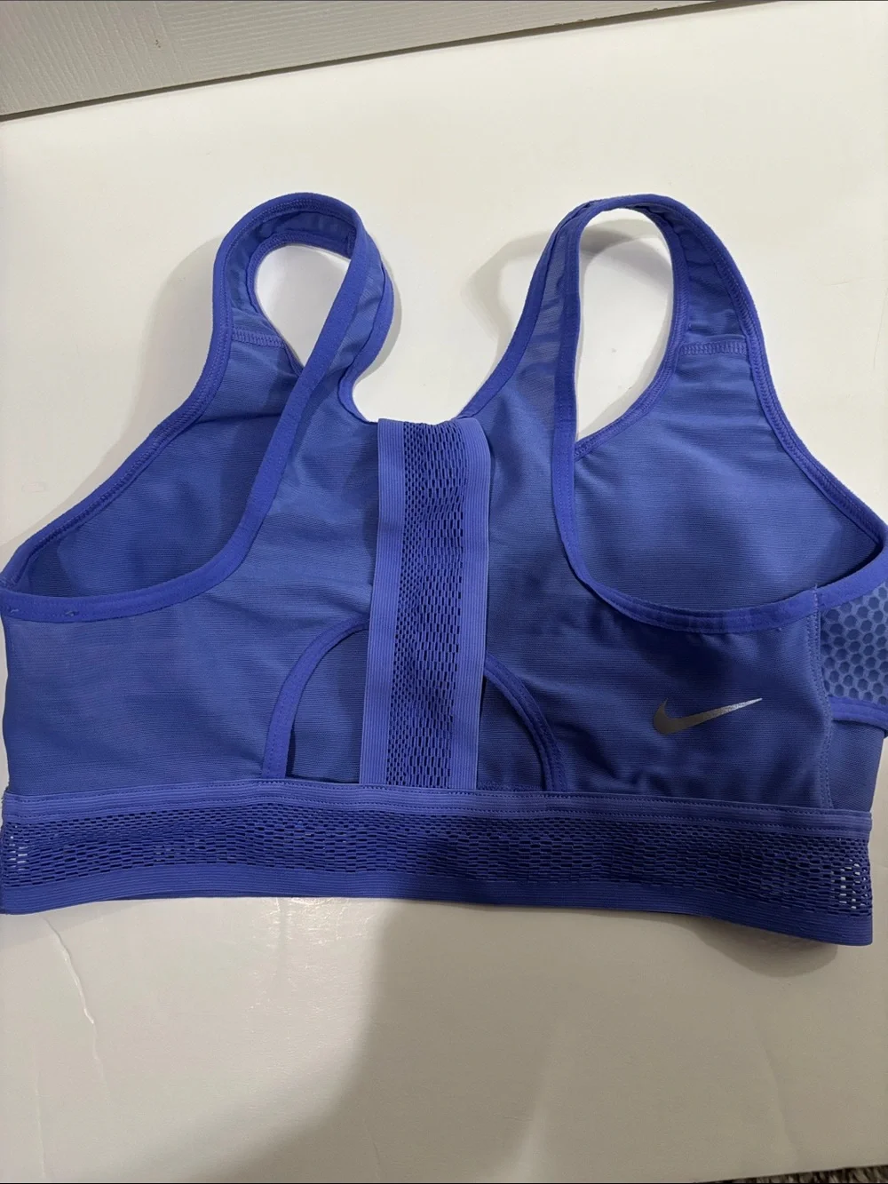 Nike | Swoosh UltraBreathe Sports bra صله